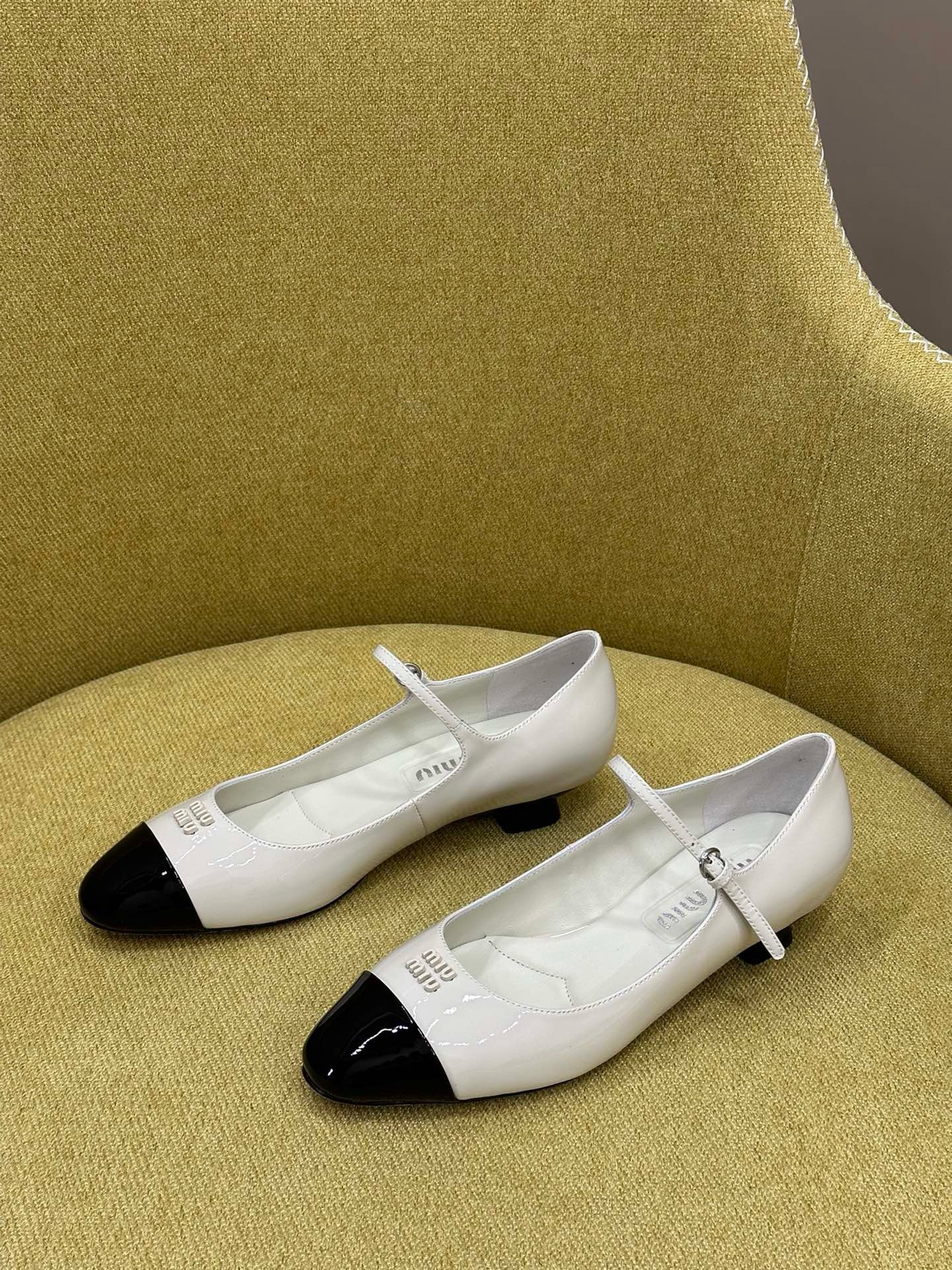 MIU MIU HEELS