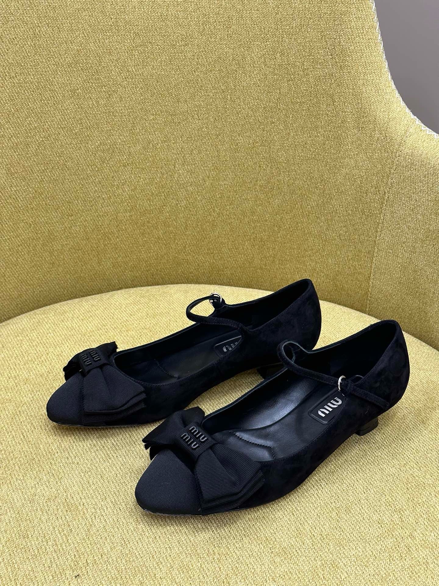 MIU MIU HEELS