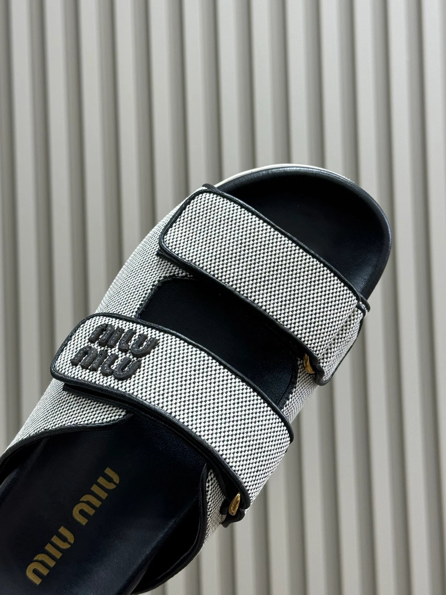 MIU MIU SANDAL