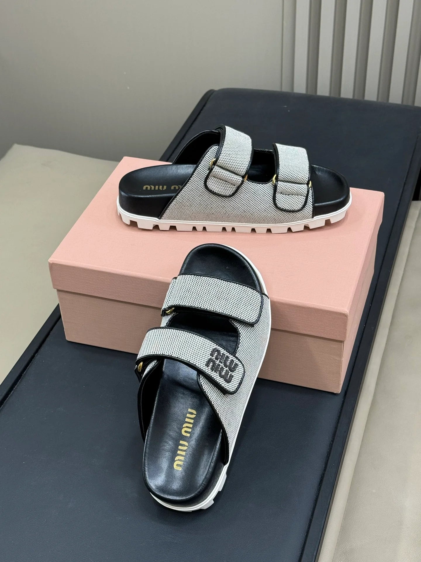MIU MIU SANDAL