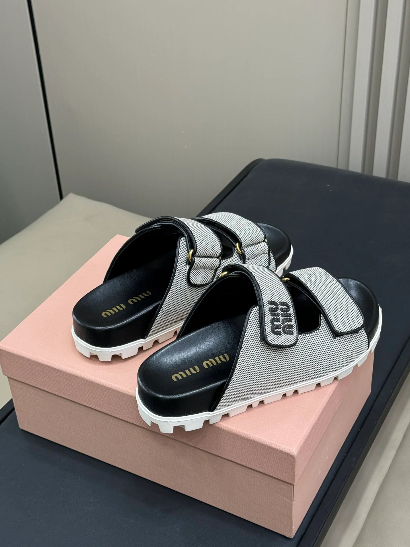 MIU MIU SANDAL