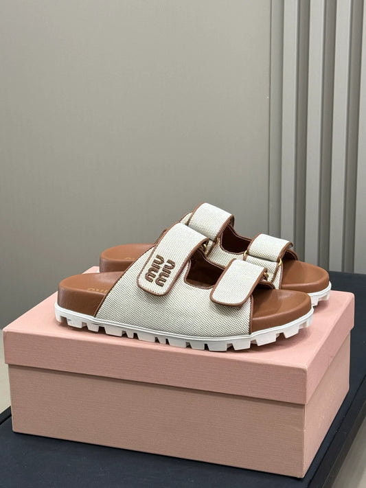 MIU MIU SANDAL