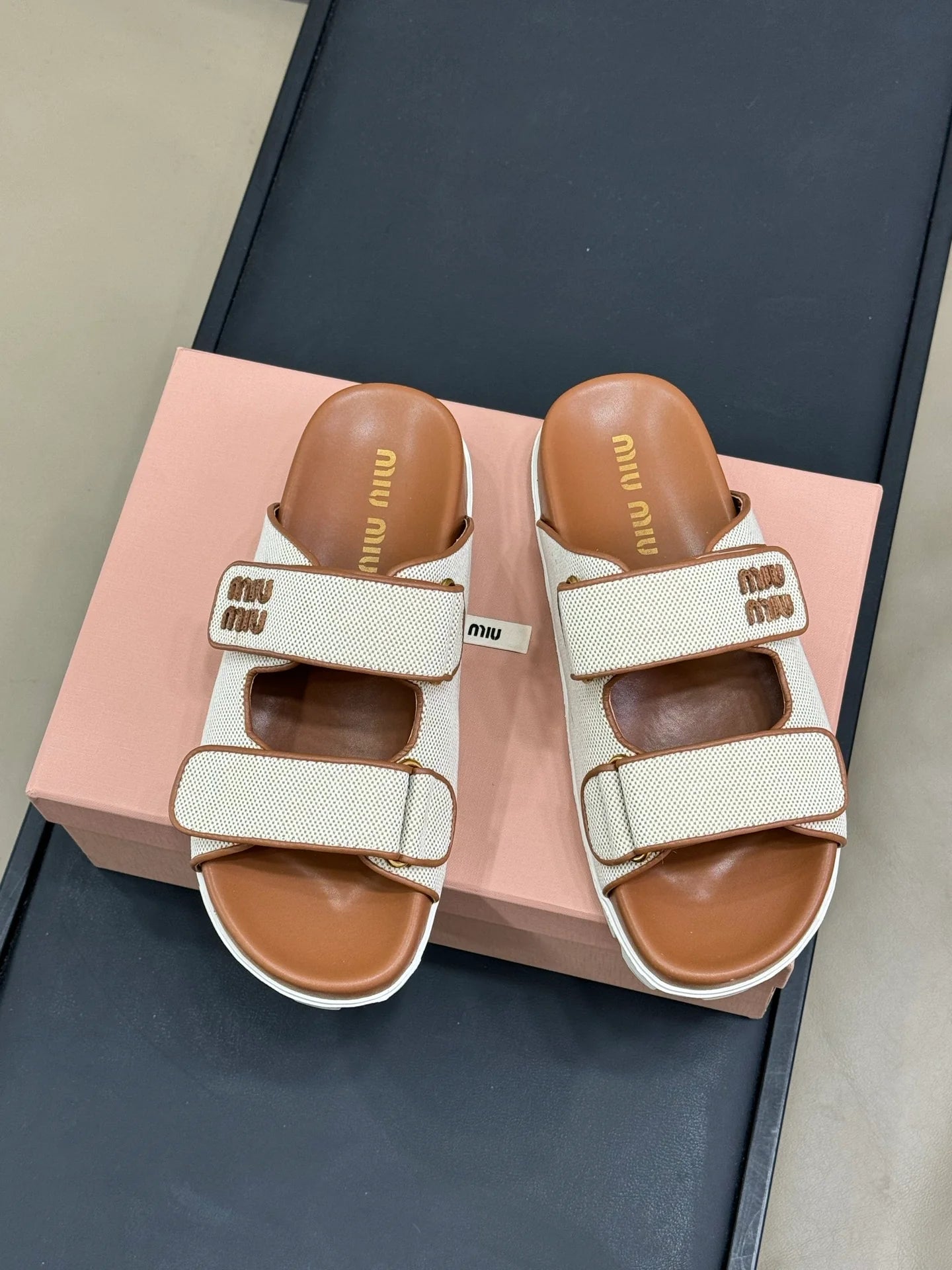 MIU MIU SANDAL