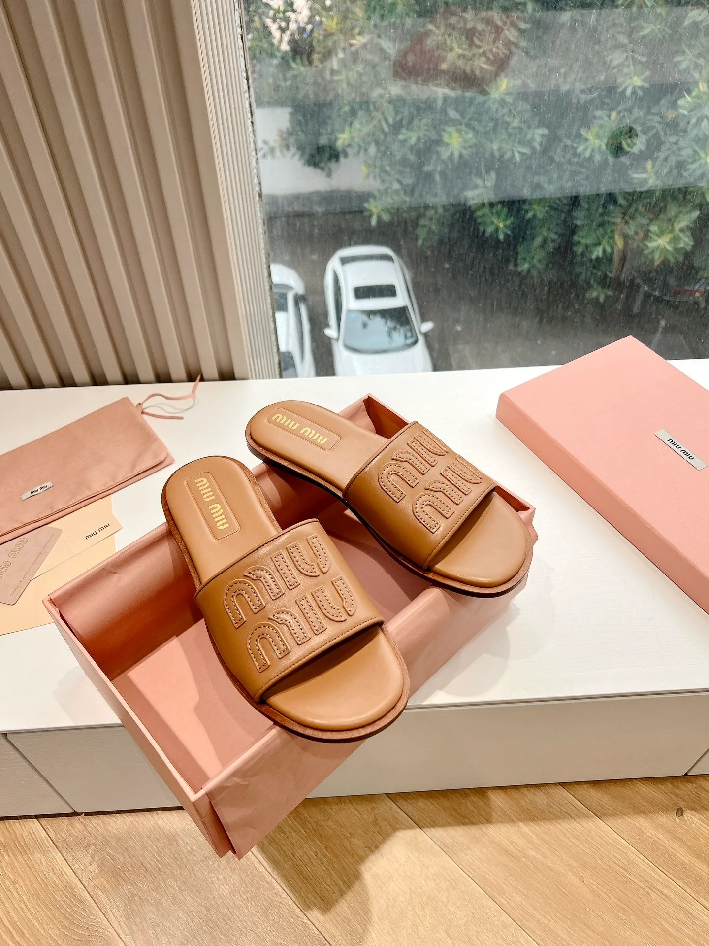 MIU MIU SANDAL