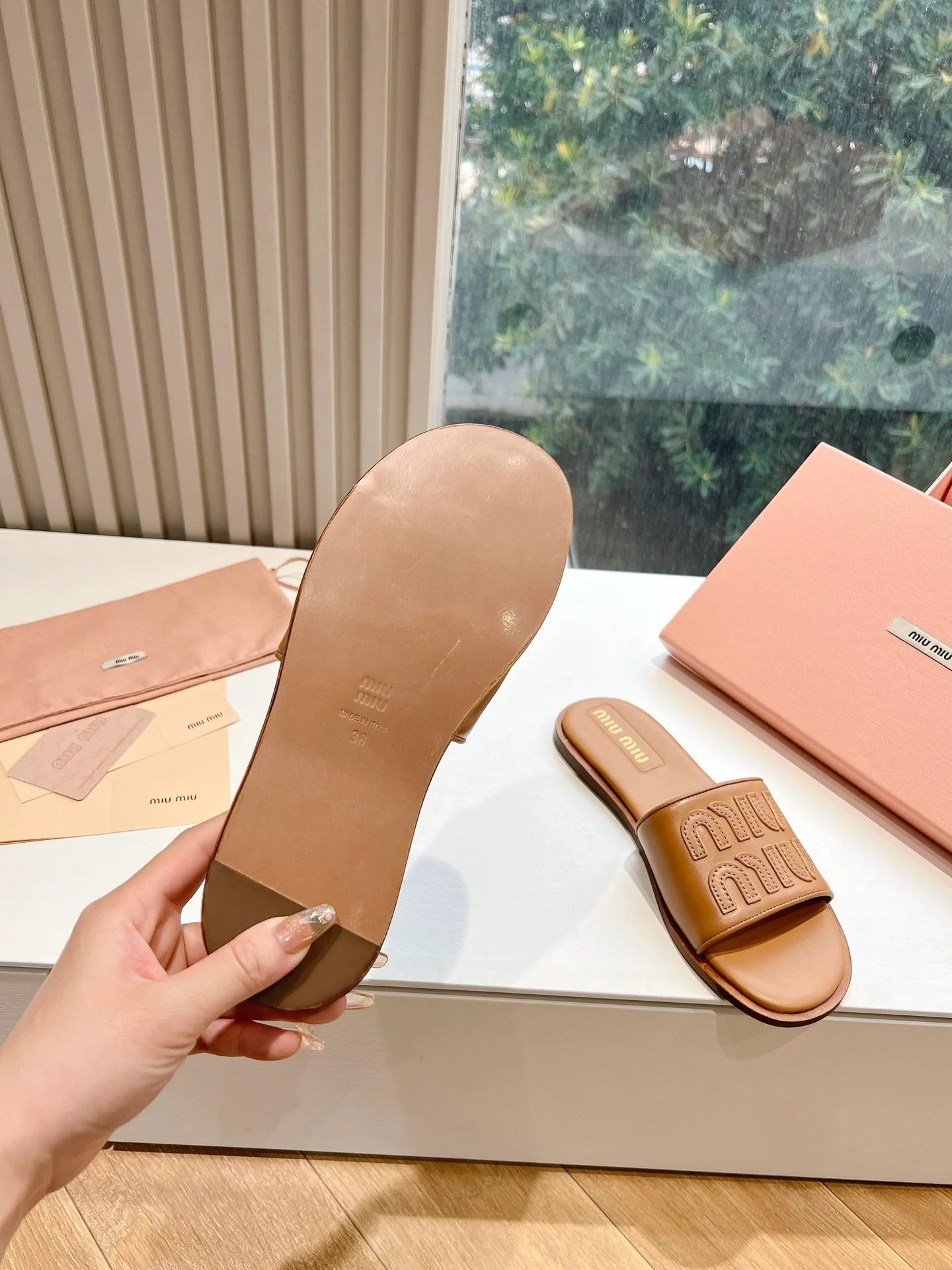 MIU MIU SANDAL