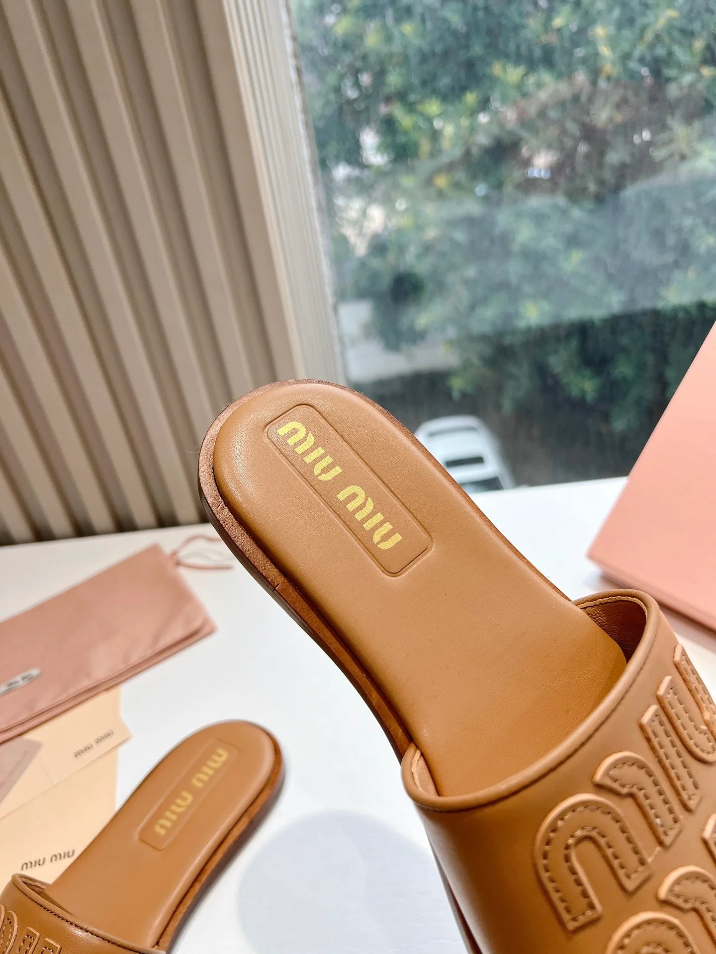 MIU MIU SANDAL