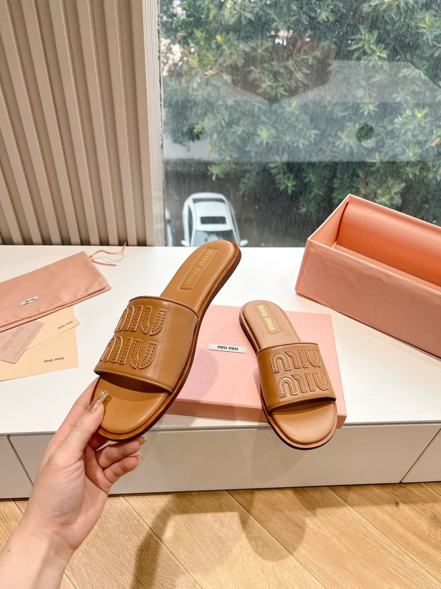 MIU MIU SANDAL