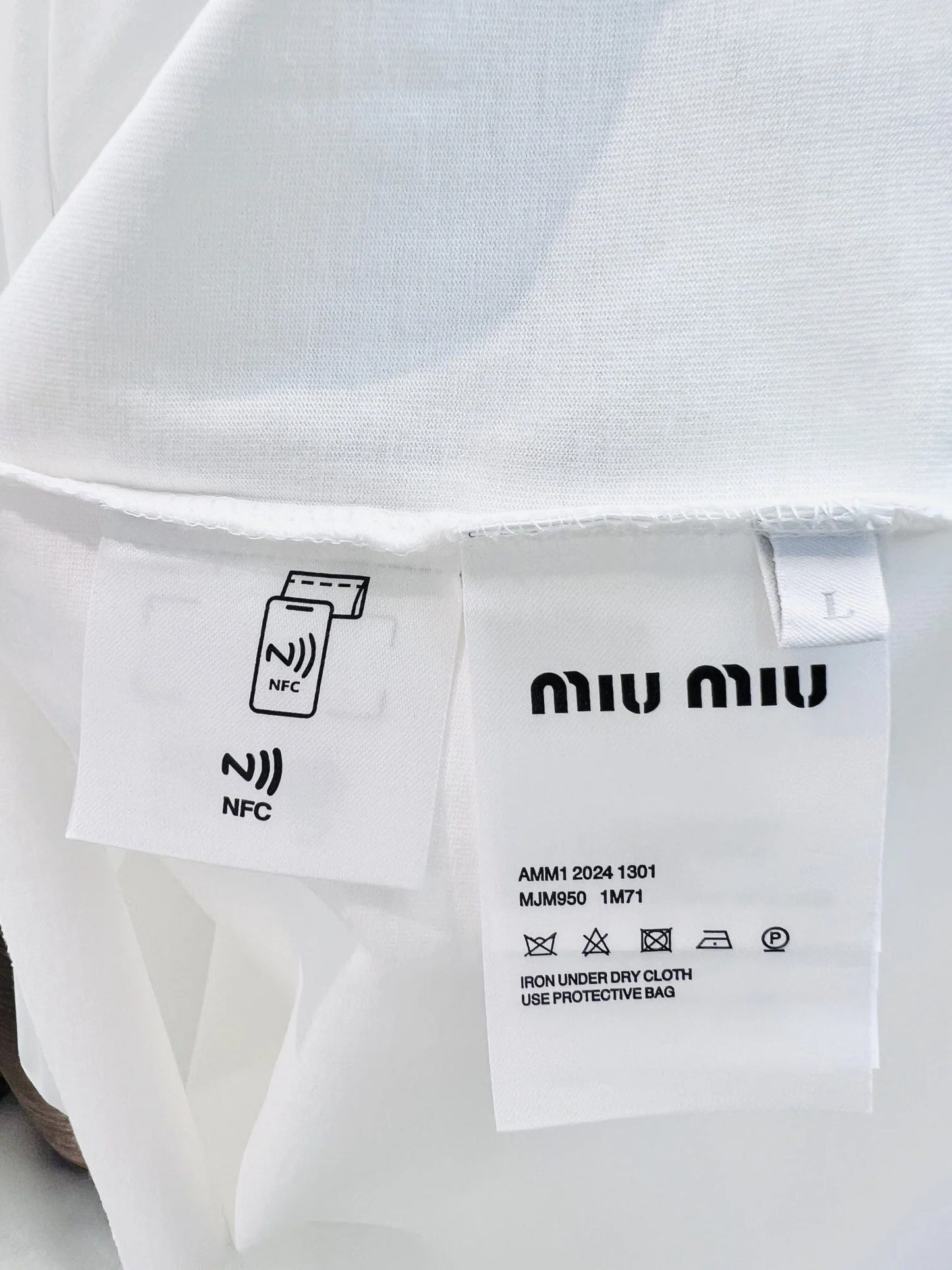 MIU MIU TSHIRT