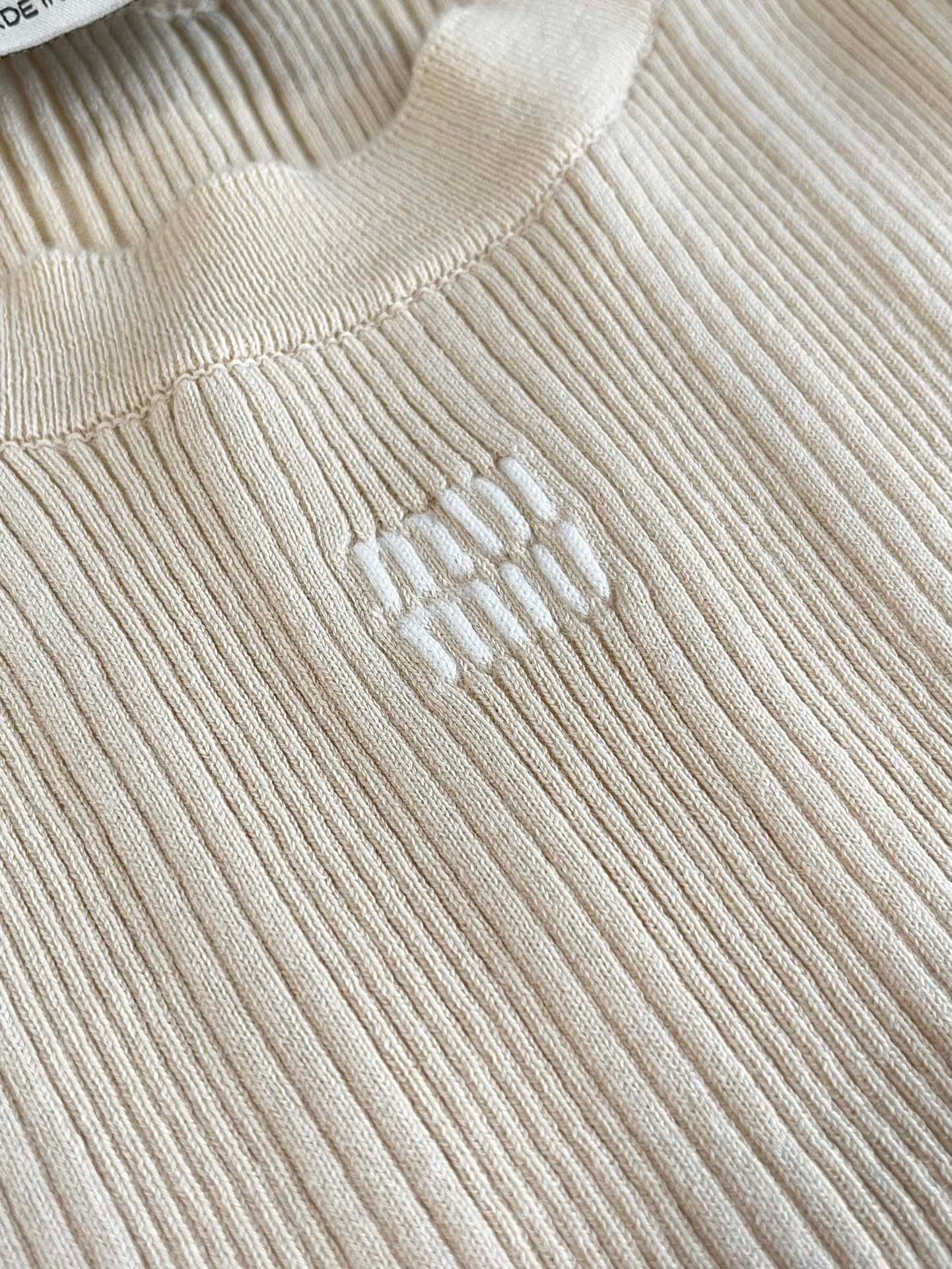 MIUMIU TOPS