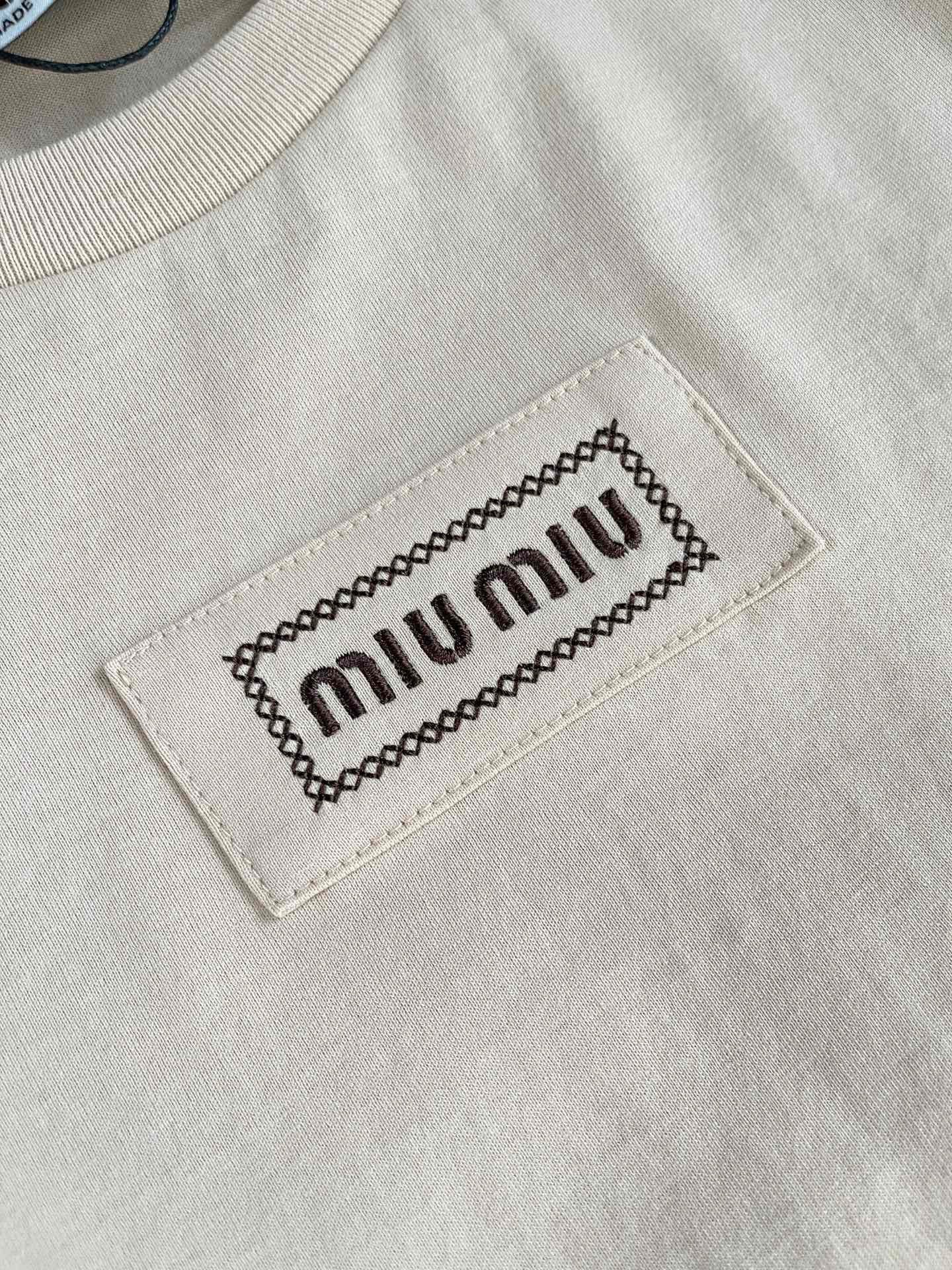 MIUMIU TOPS