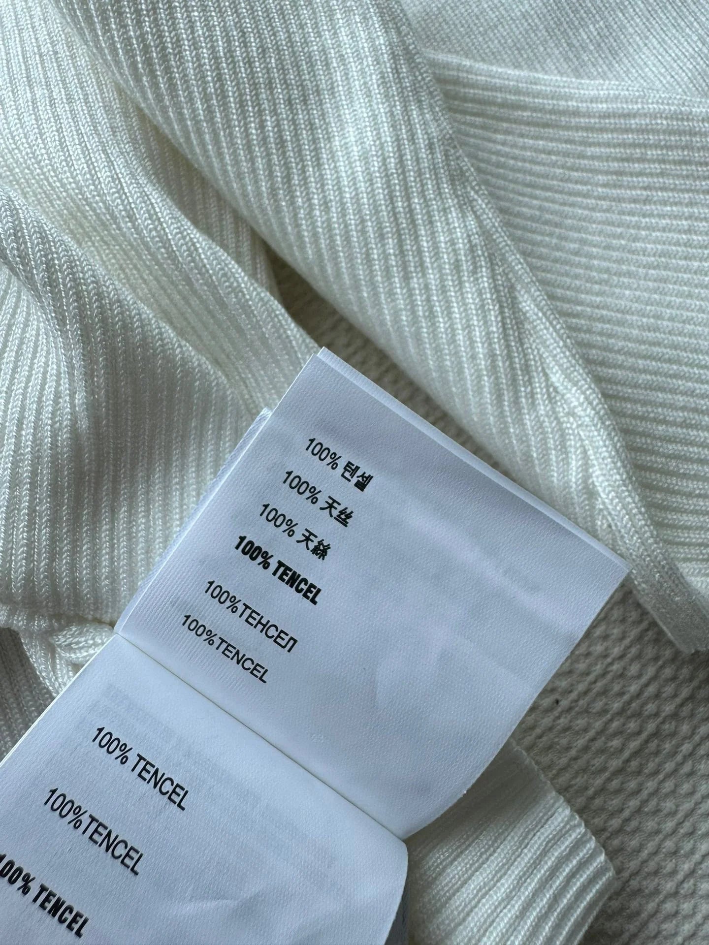 MIUMIU TOPS