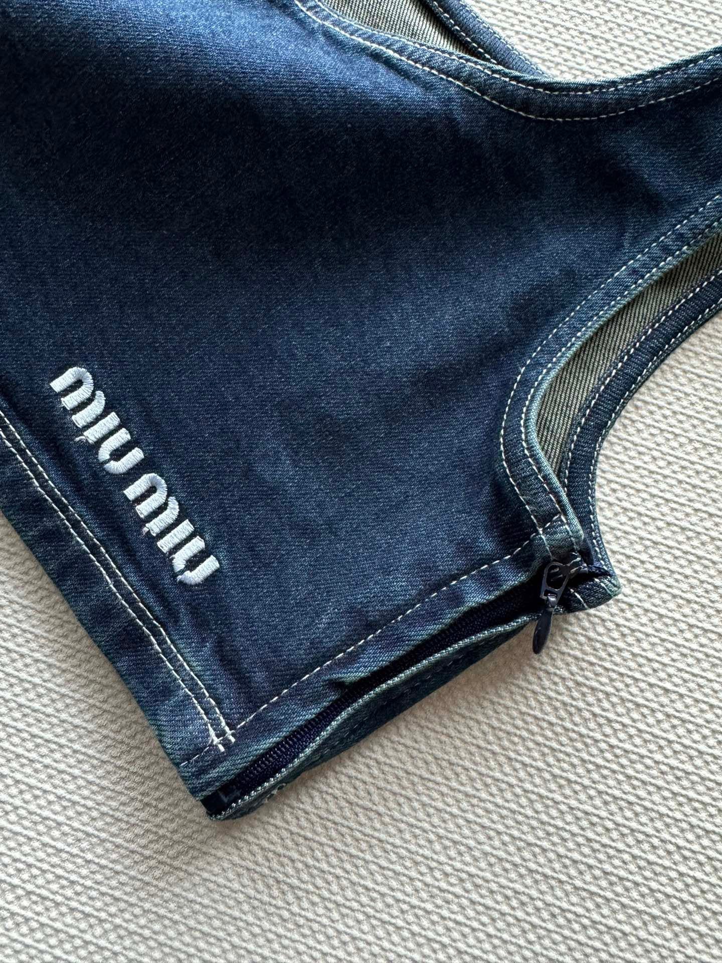MIUMIU TOPS