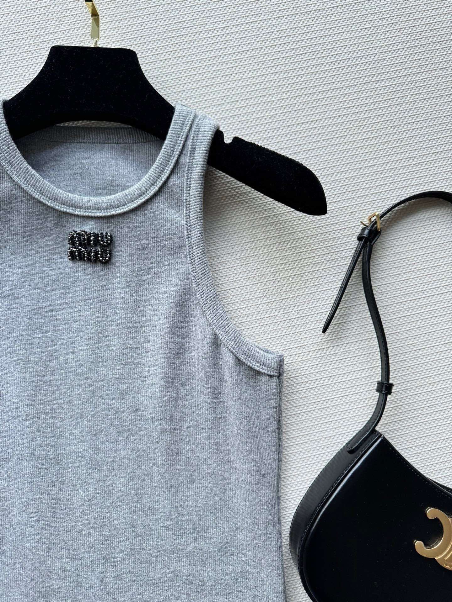 MIUMIU TOPS