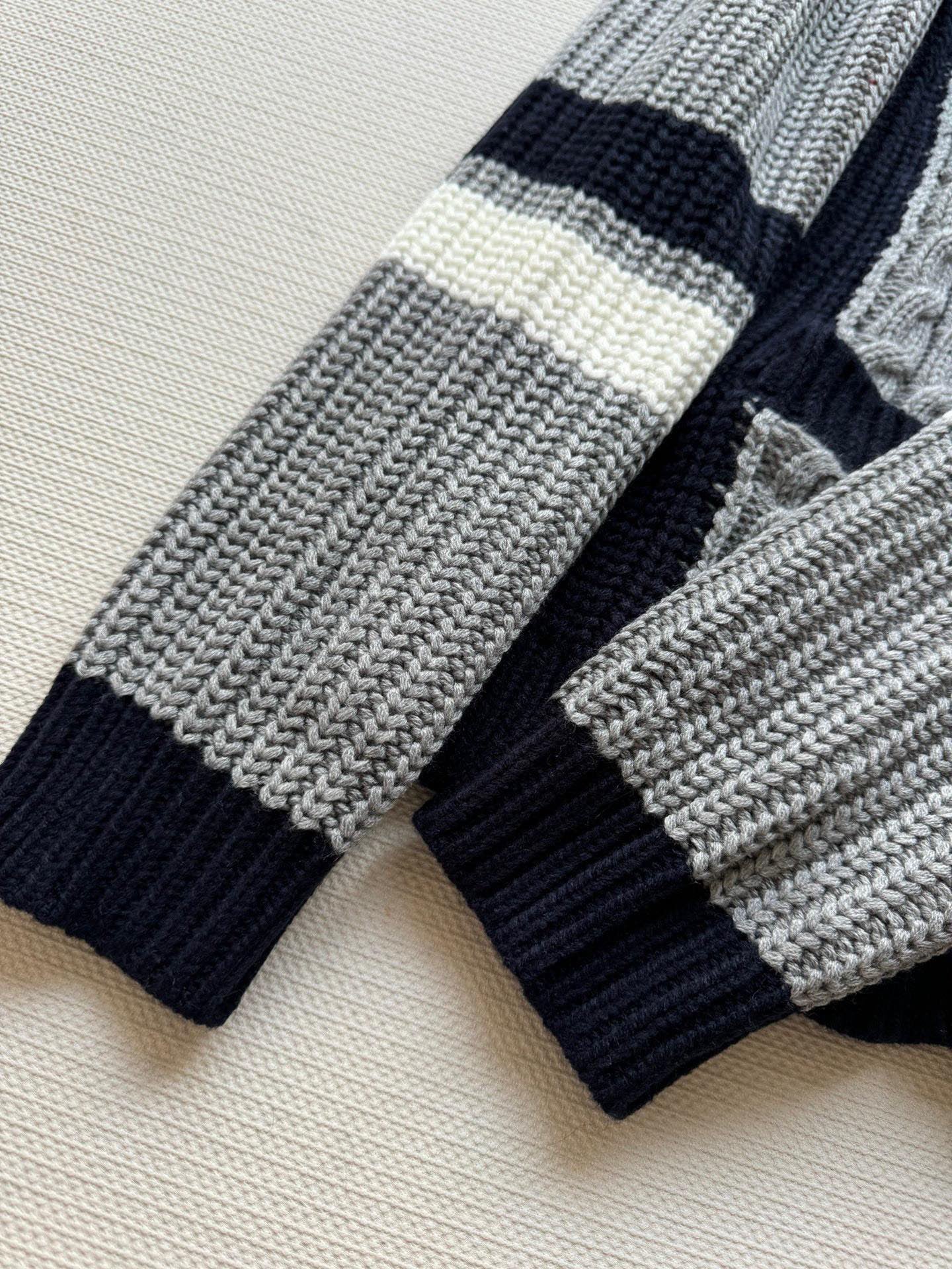 MIUMIU TOPS