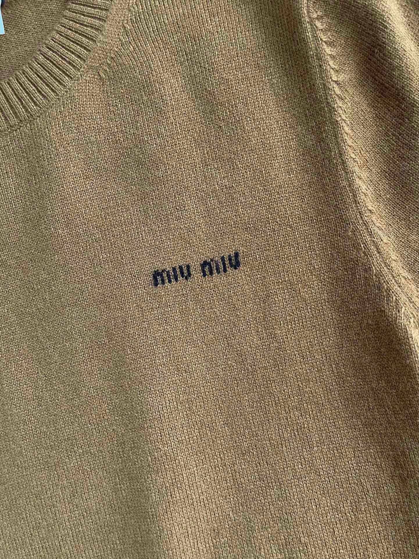 MIUMIU TOPS