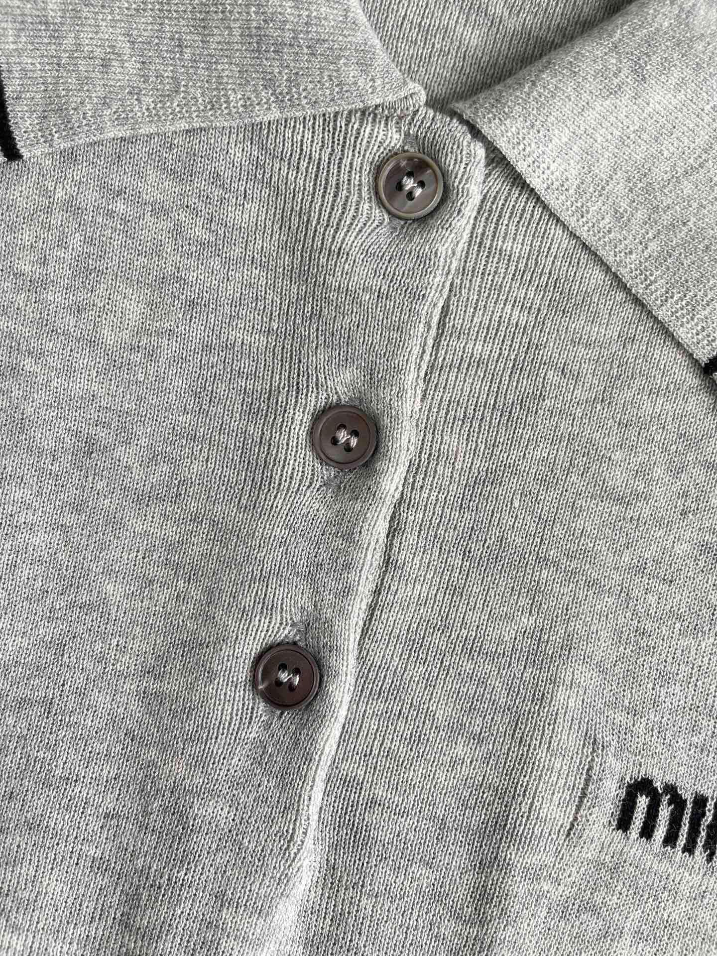 MIUMIU TOPS