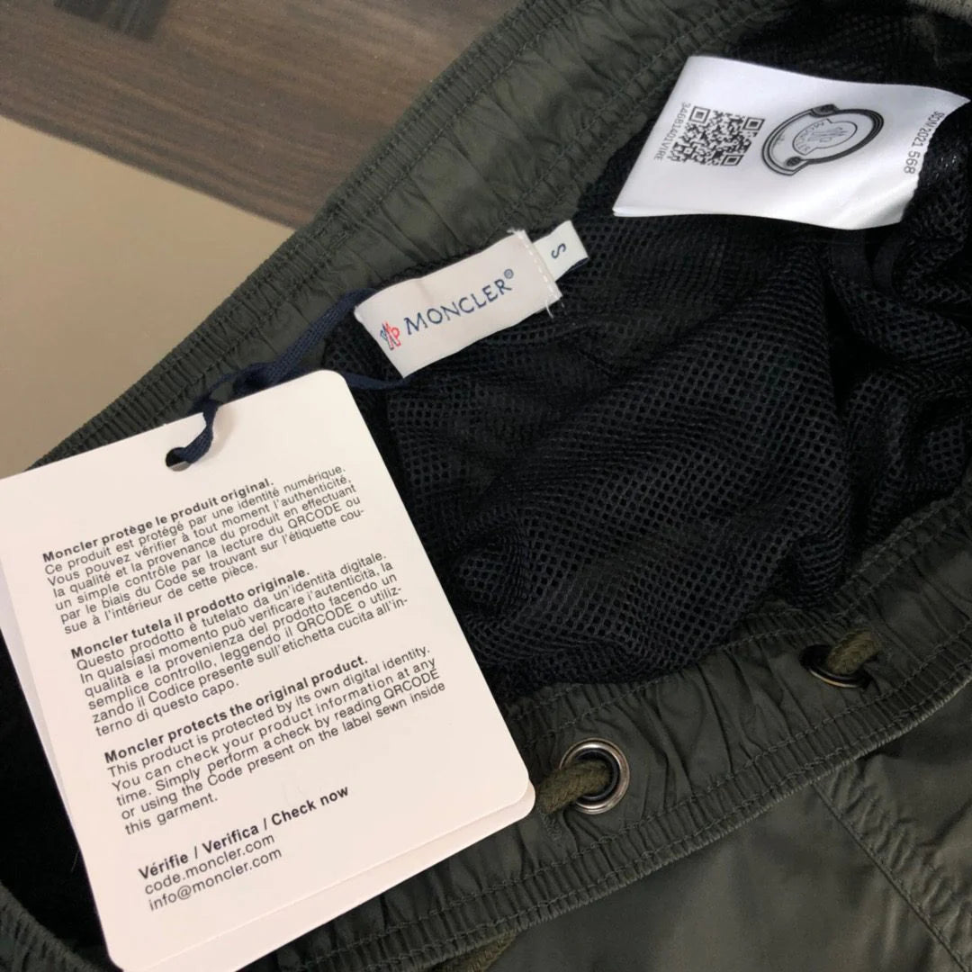 MONCLER SHORTS