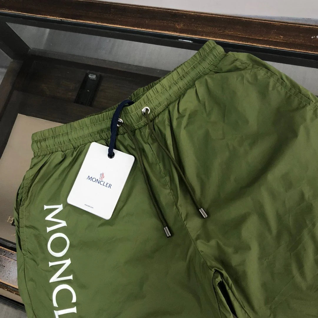 MONCLER SHORTS