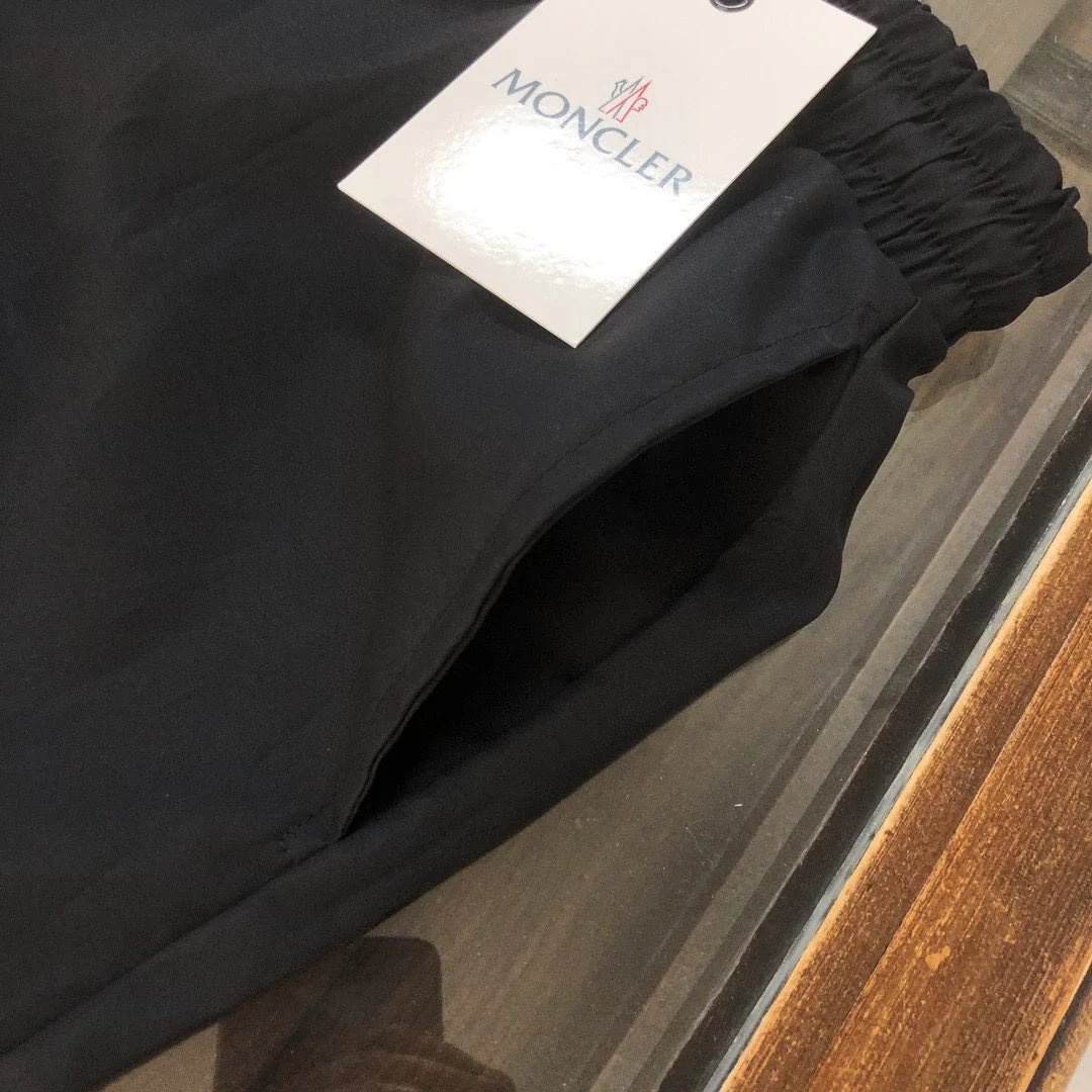 MONCLER SHORTS