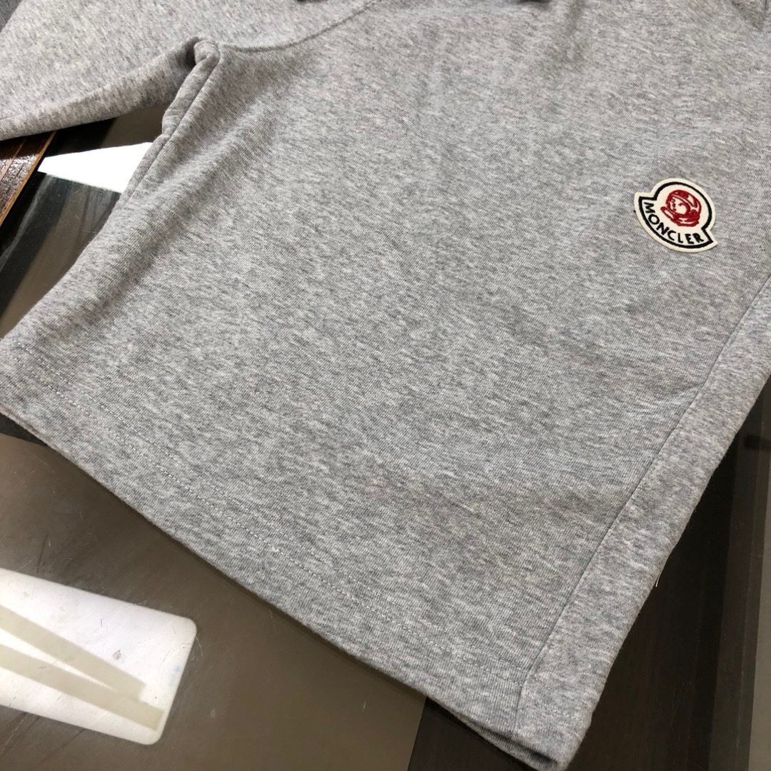 MONCLER SHORTS