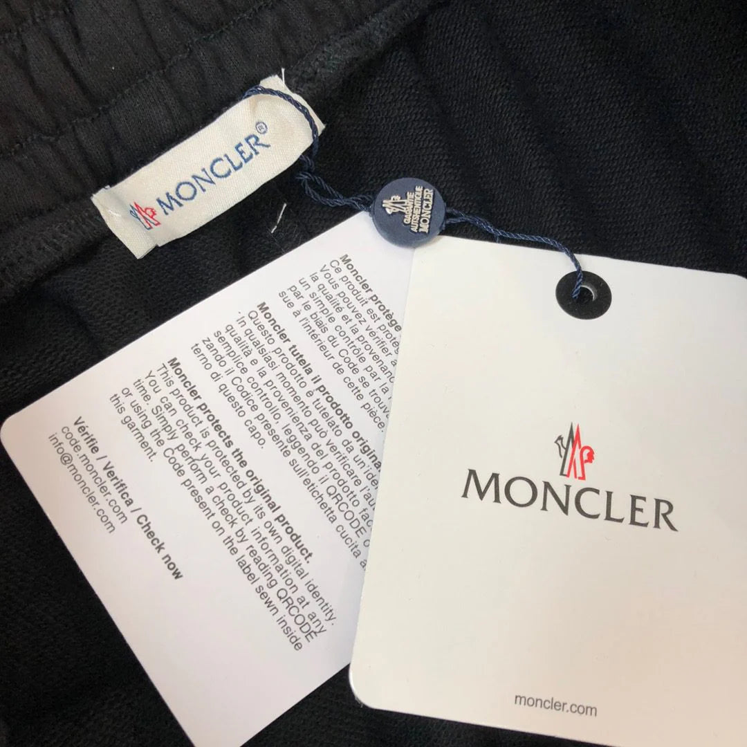 MONCLER SHORTS