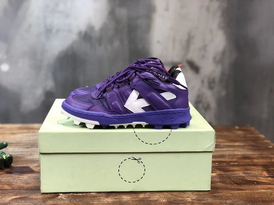 OFF WHITE SNEAKER