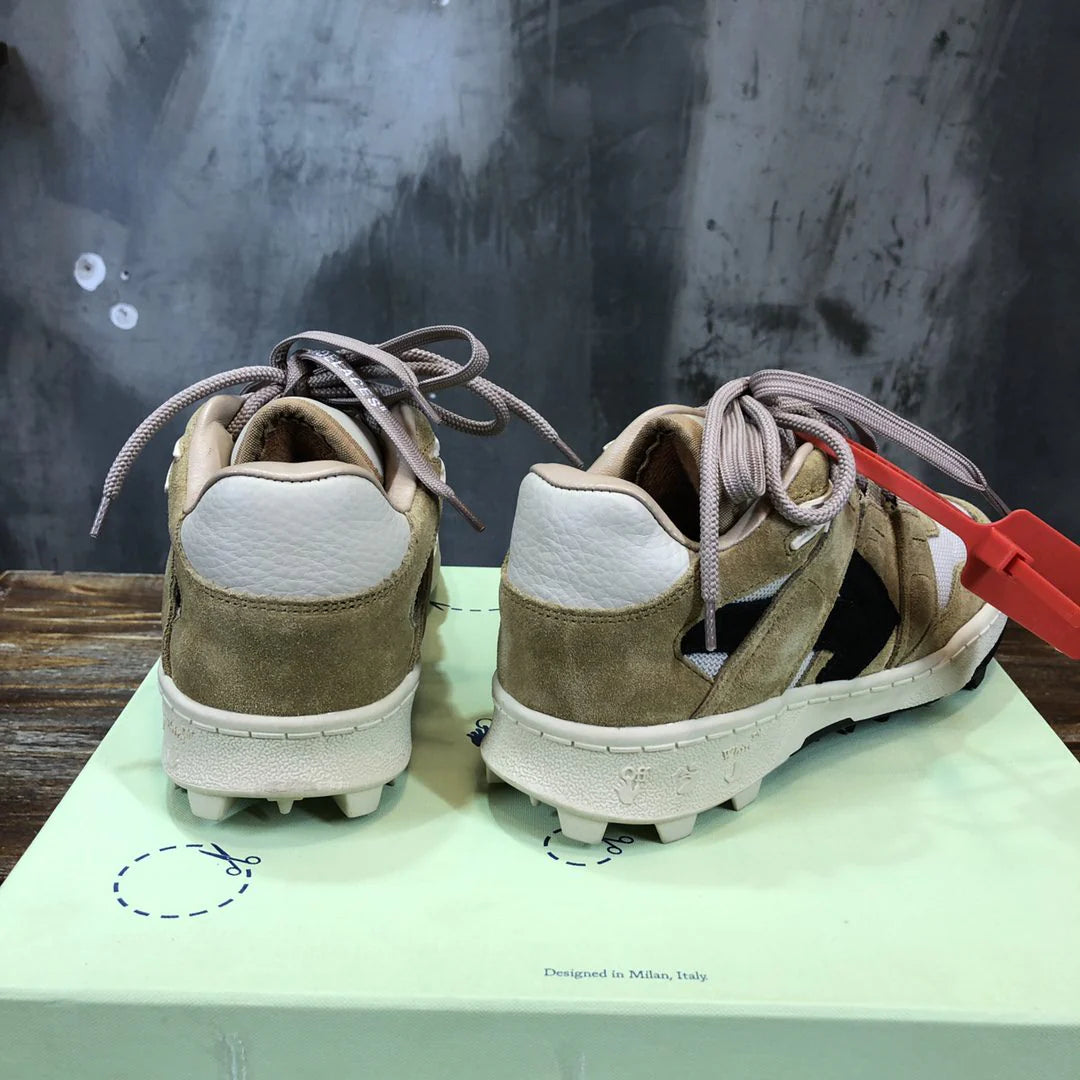 OFF WHITE SNEAKER
