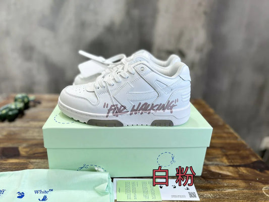 OFF WHITE SNEAKER