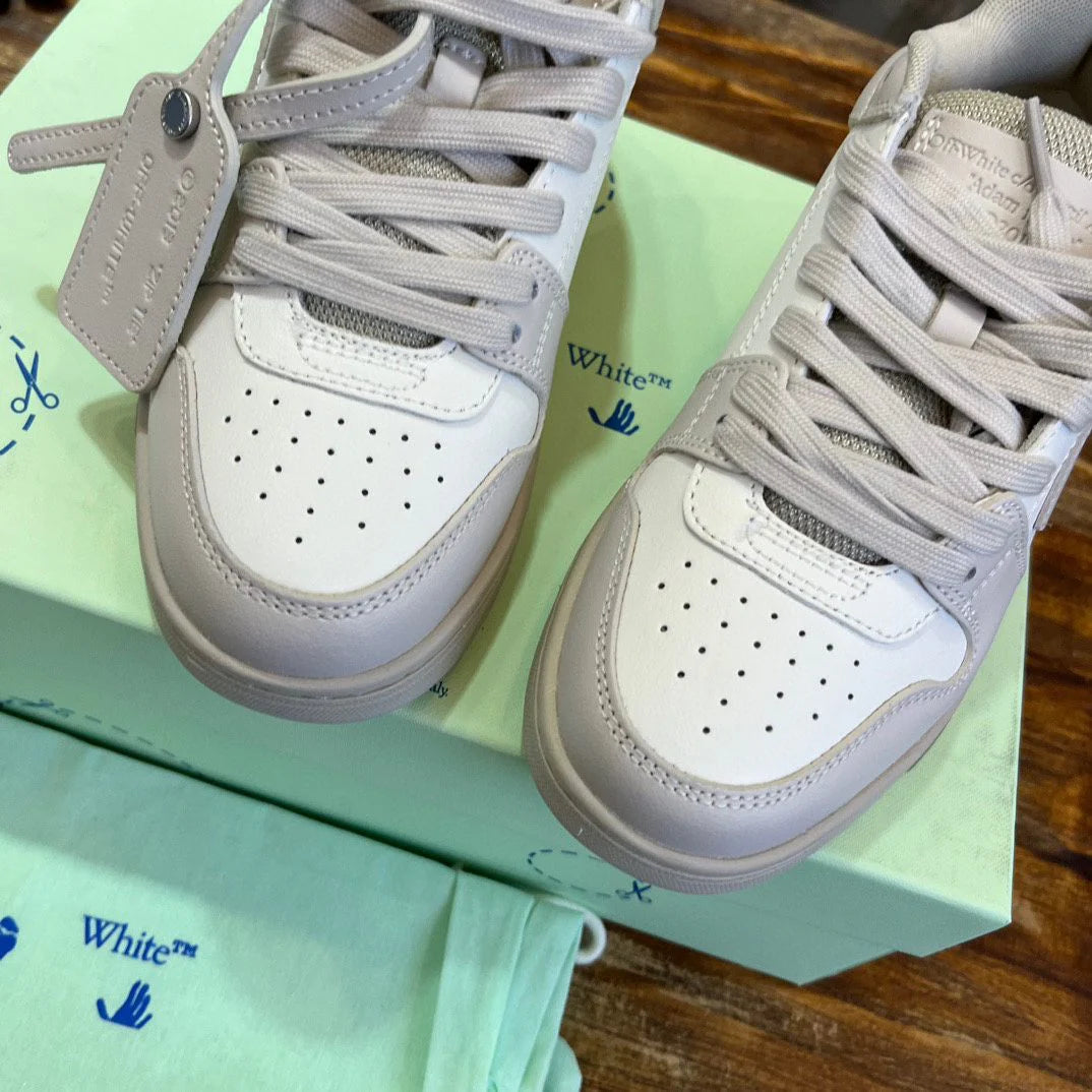 OFF WHITE SNEAKER