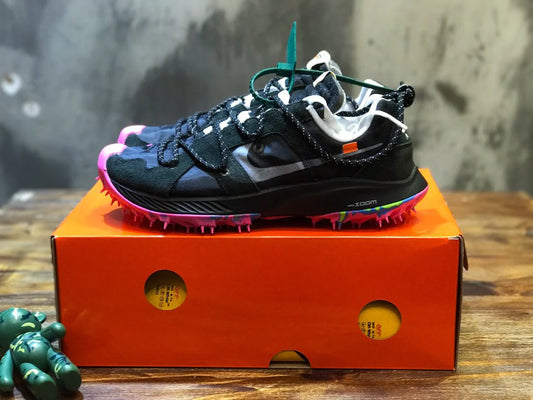 OFF WHITE SNEAKER