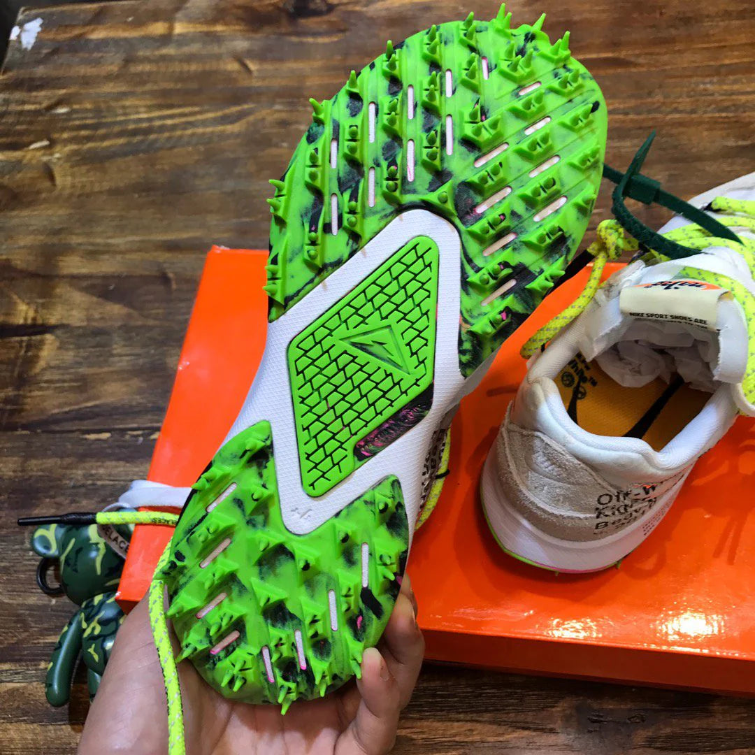 OFF WHITE SNEAKER