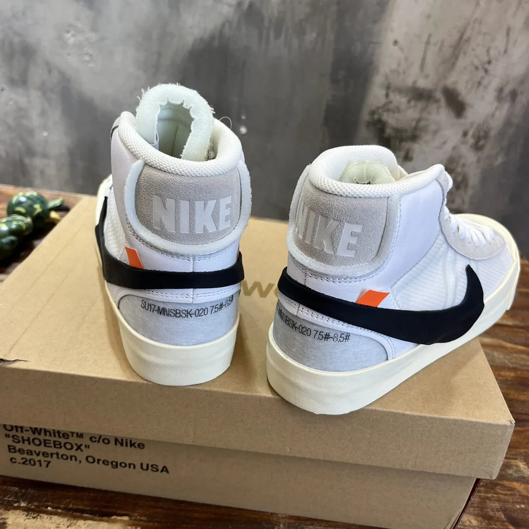 OFF WHITE SNEAKER