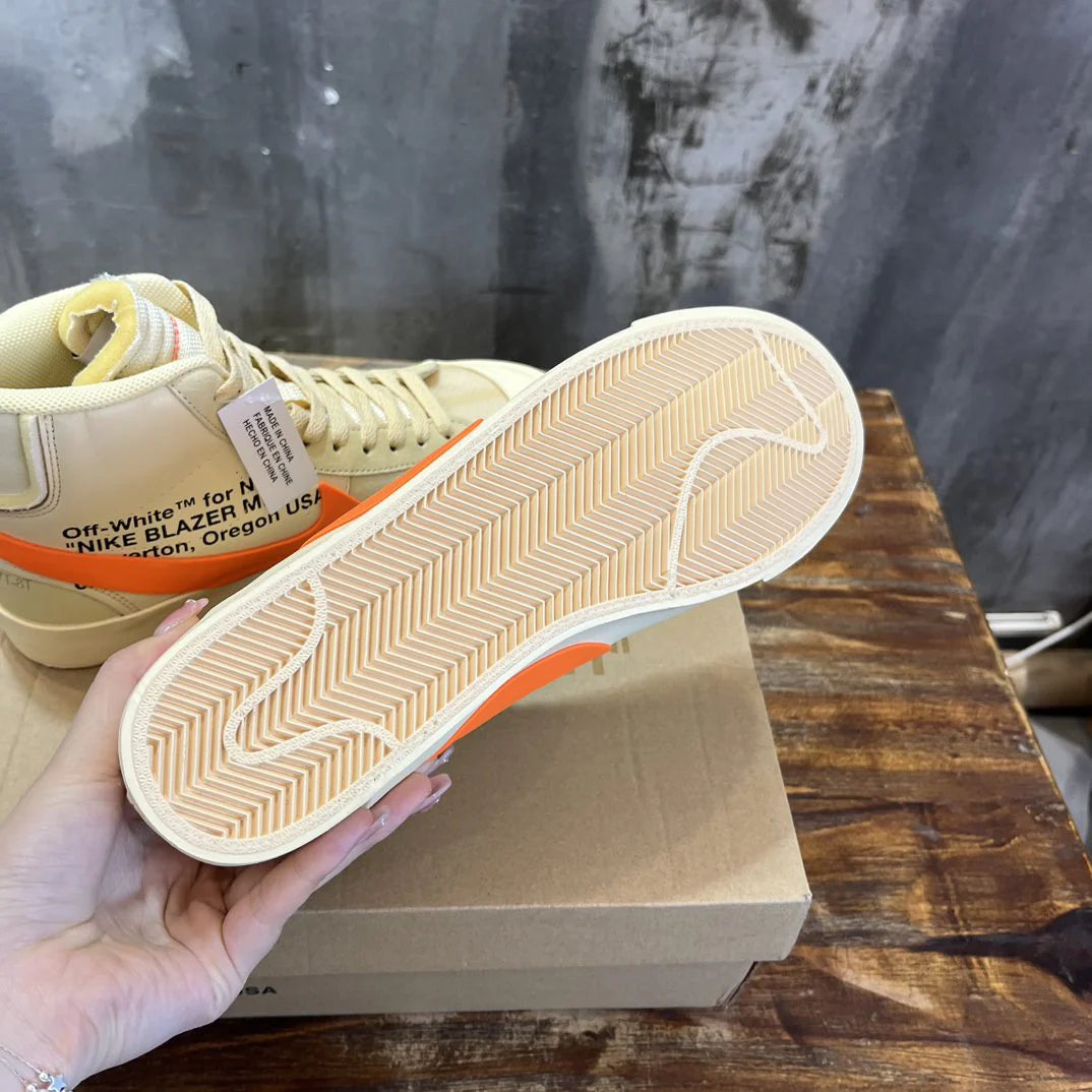 OFF WHITE SNEAKER
