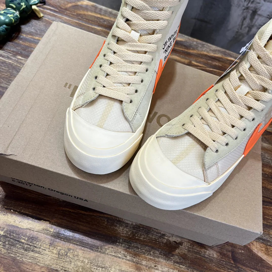 OFF WHITE SNEAKER