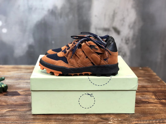 OFF WHITE SNEAKER