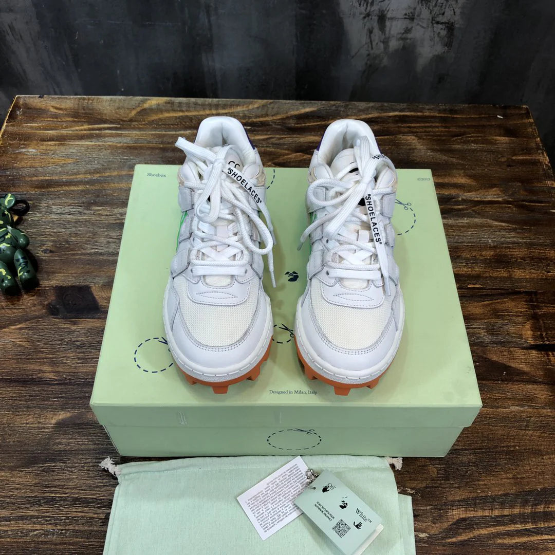 OFF WHITE SNEAKER