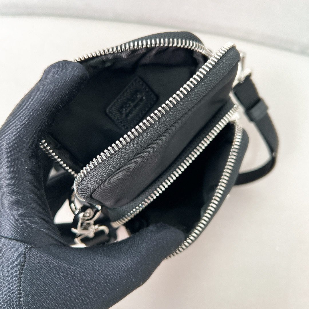 PRADA BAG