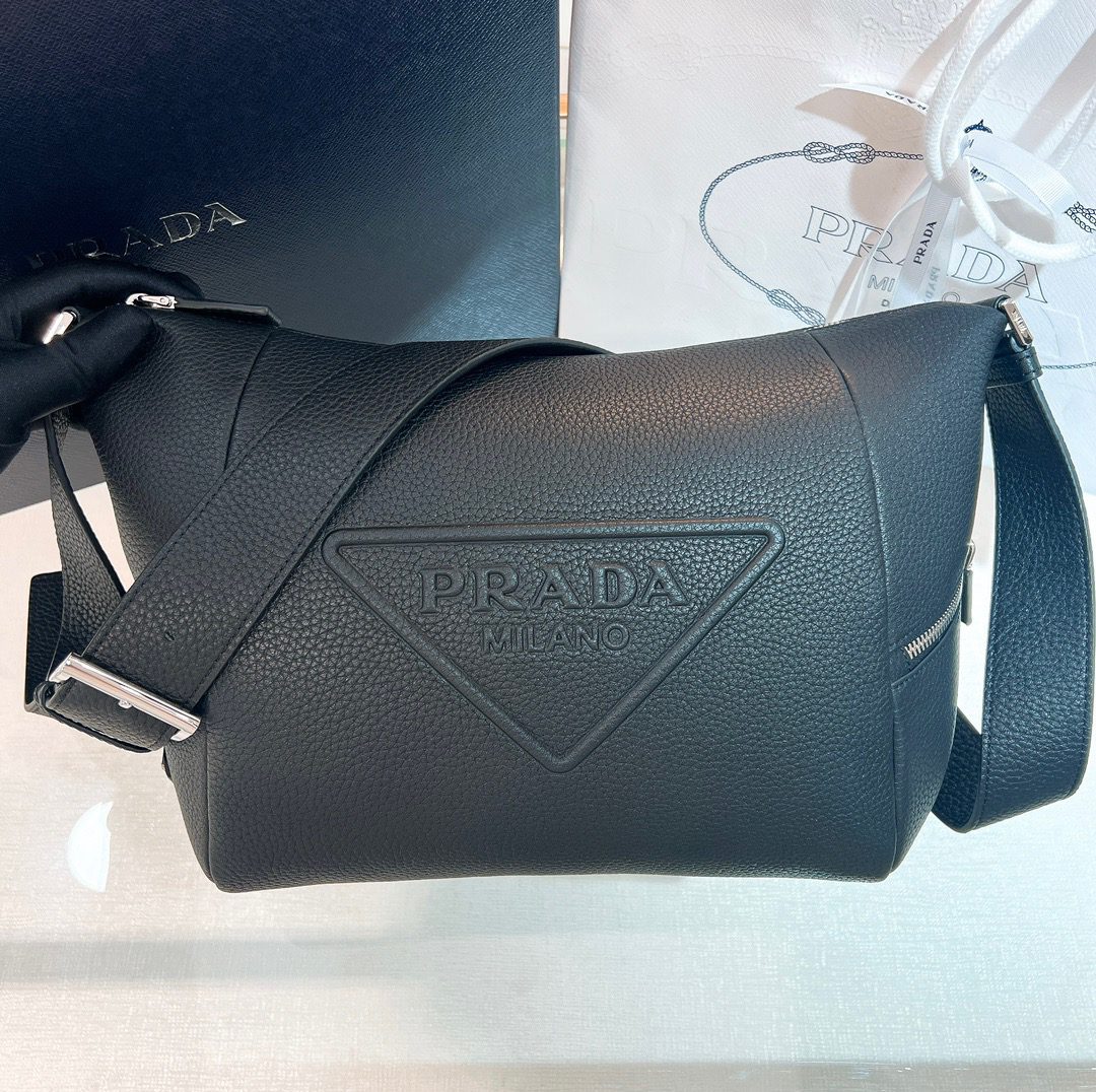 PRADA BAG