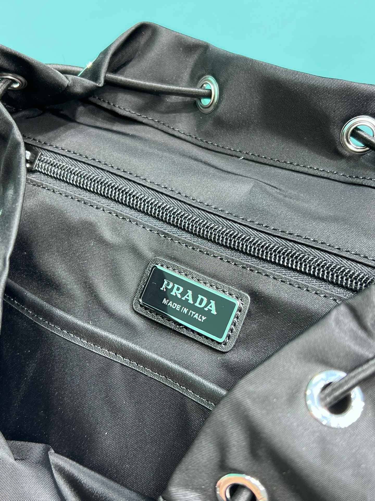 PRADA BAG