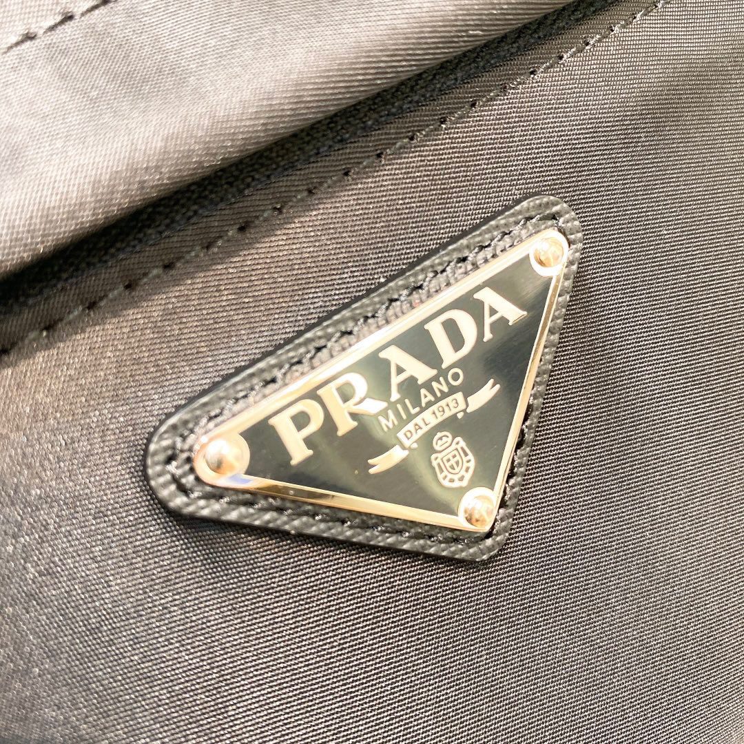 PRADA BAG