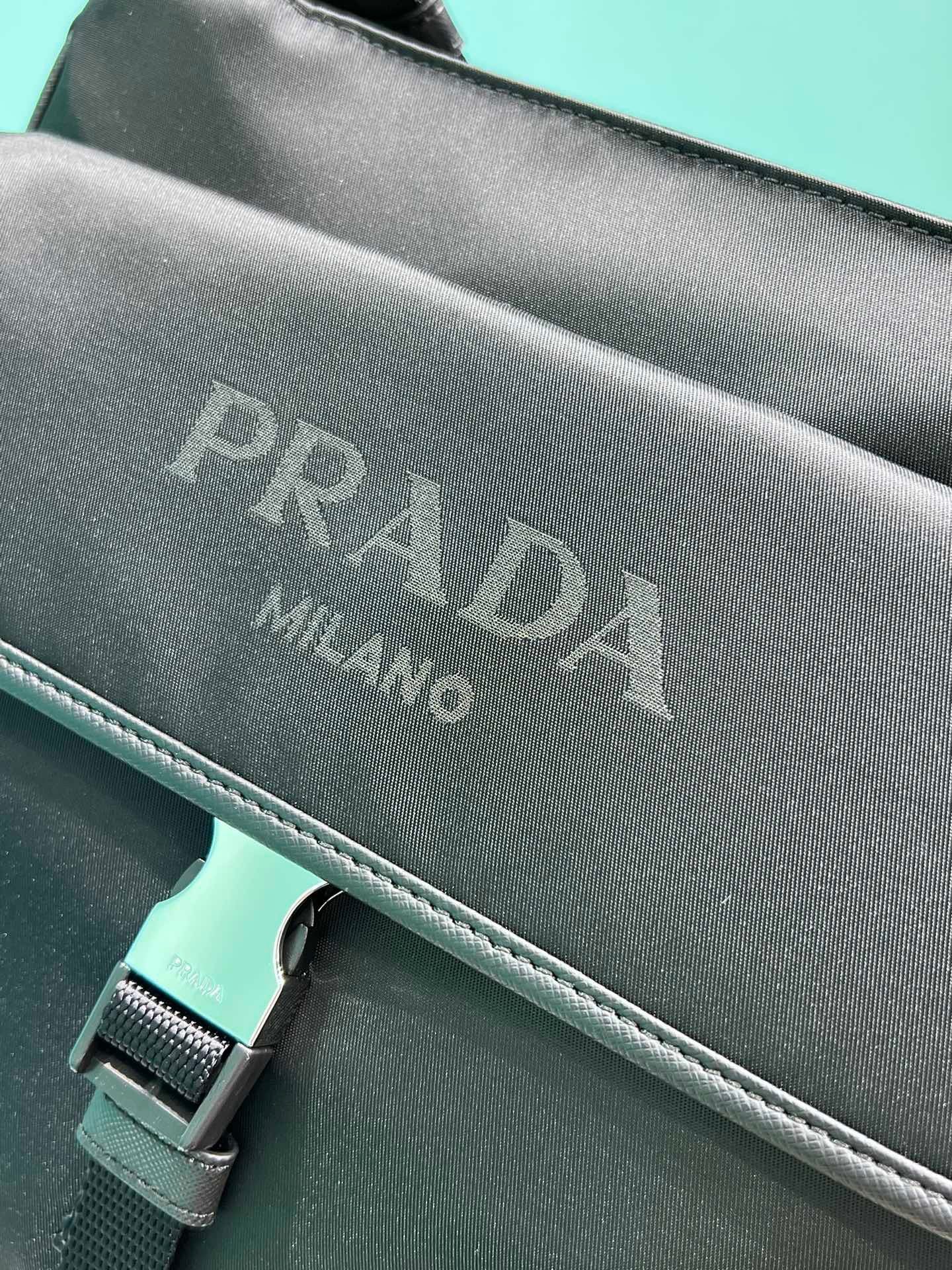 PRADA BAG