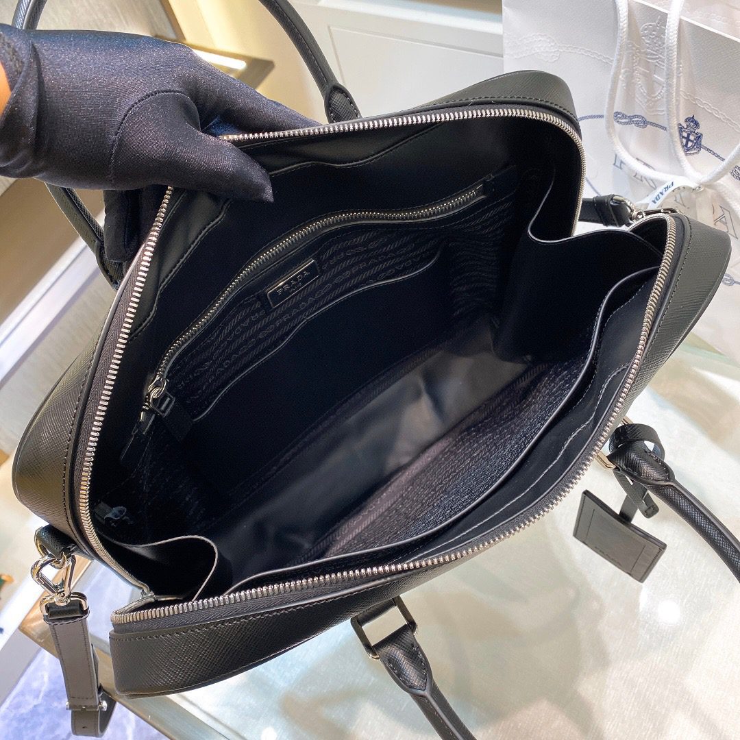 PRADA BAG