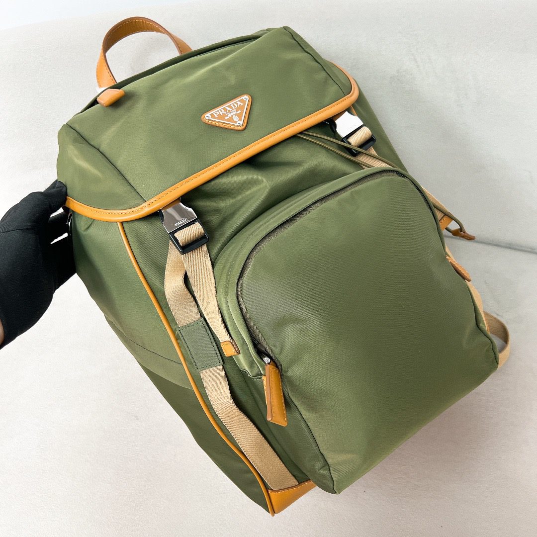 PRADA BAG