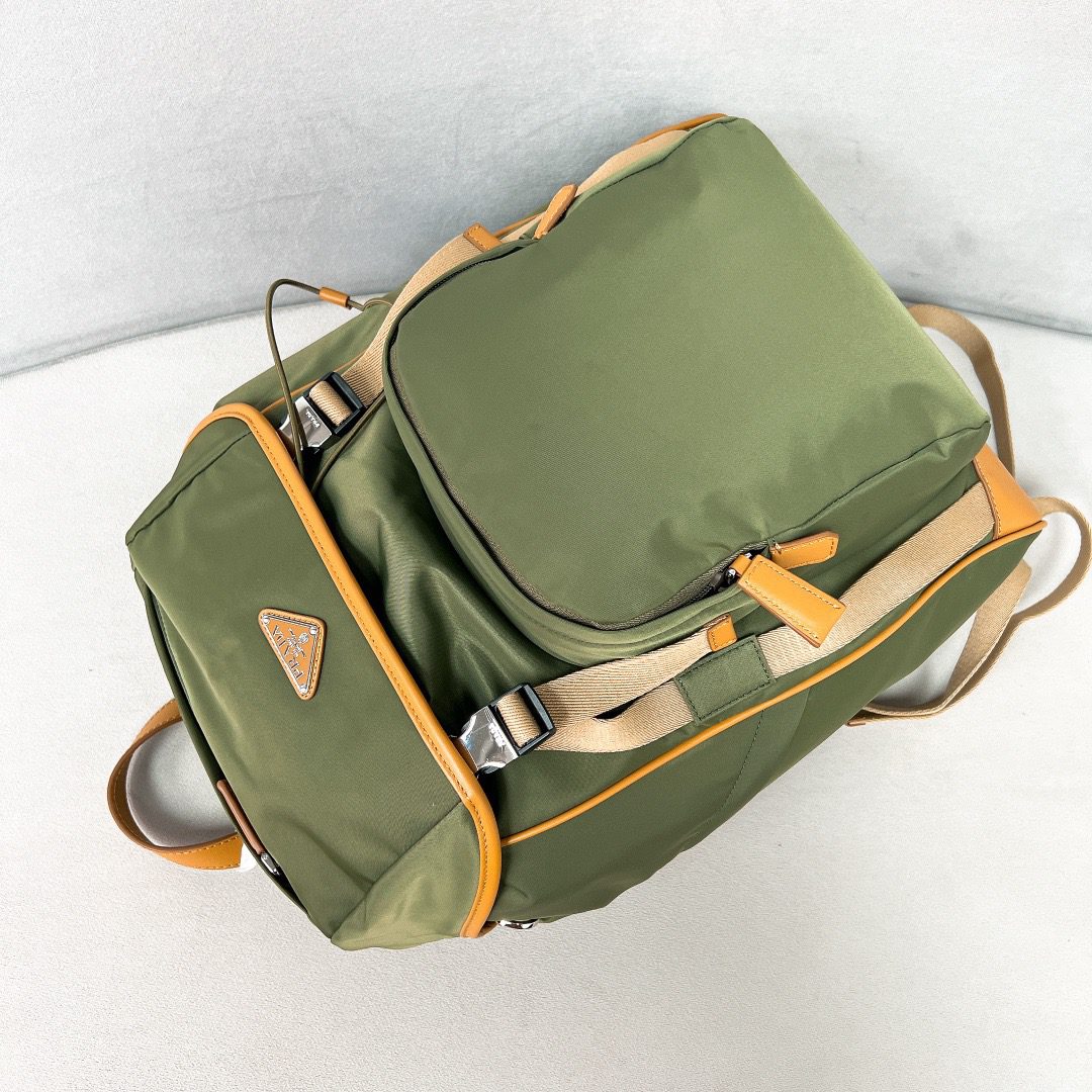 PRADA BAG