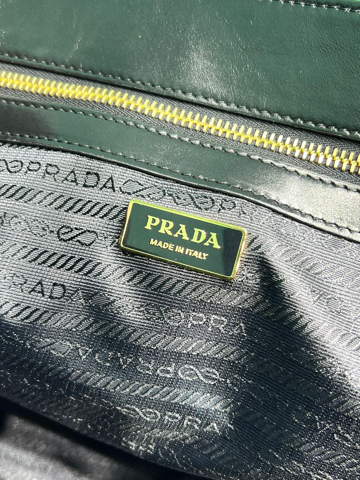 PRADA BAG