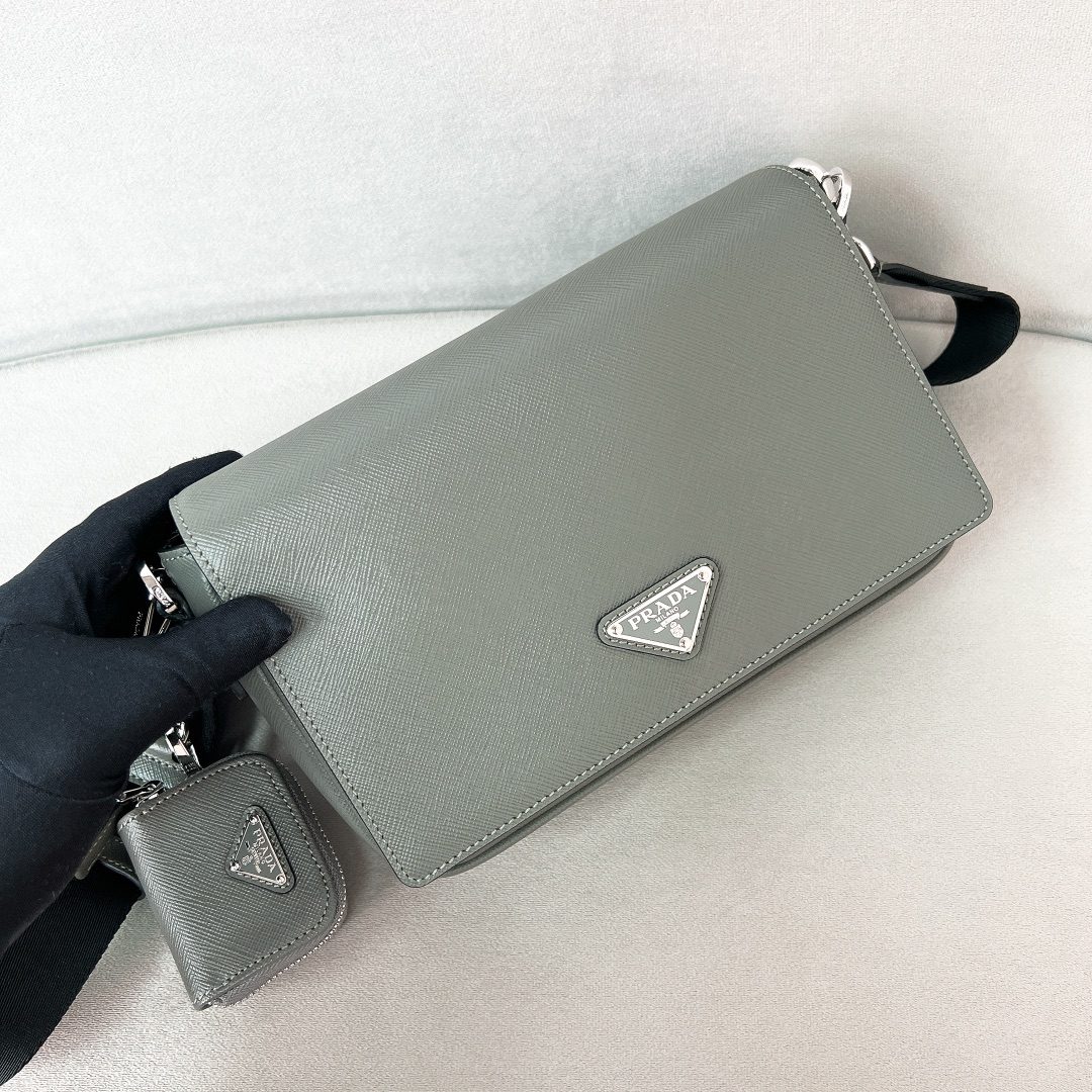 PRADA BAG