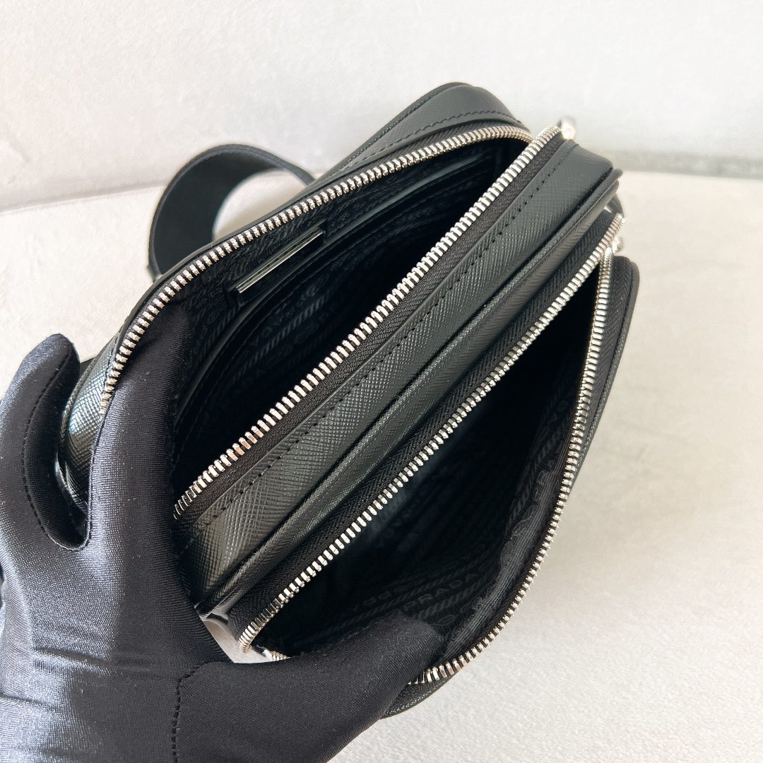 PRADA BAG