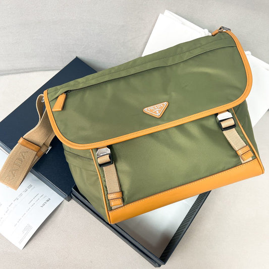 PRADA BAG