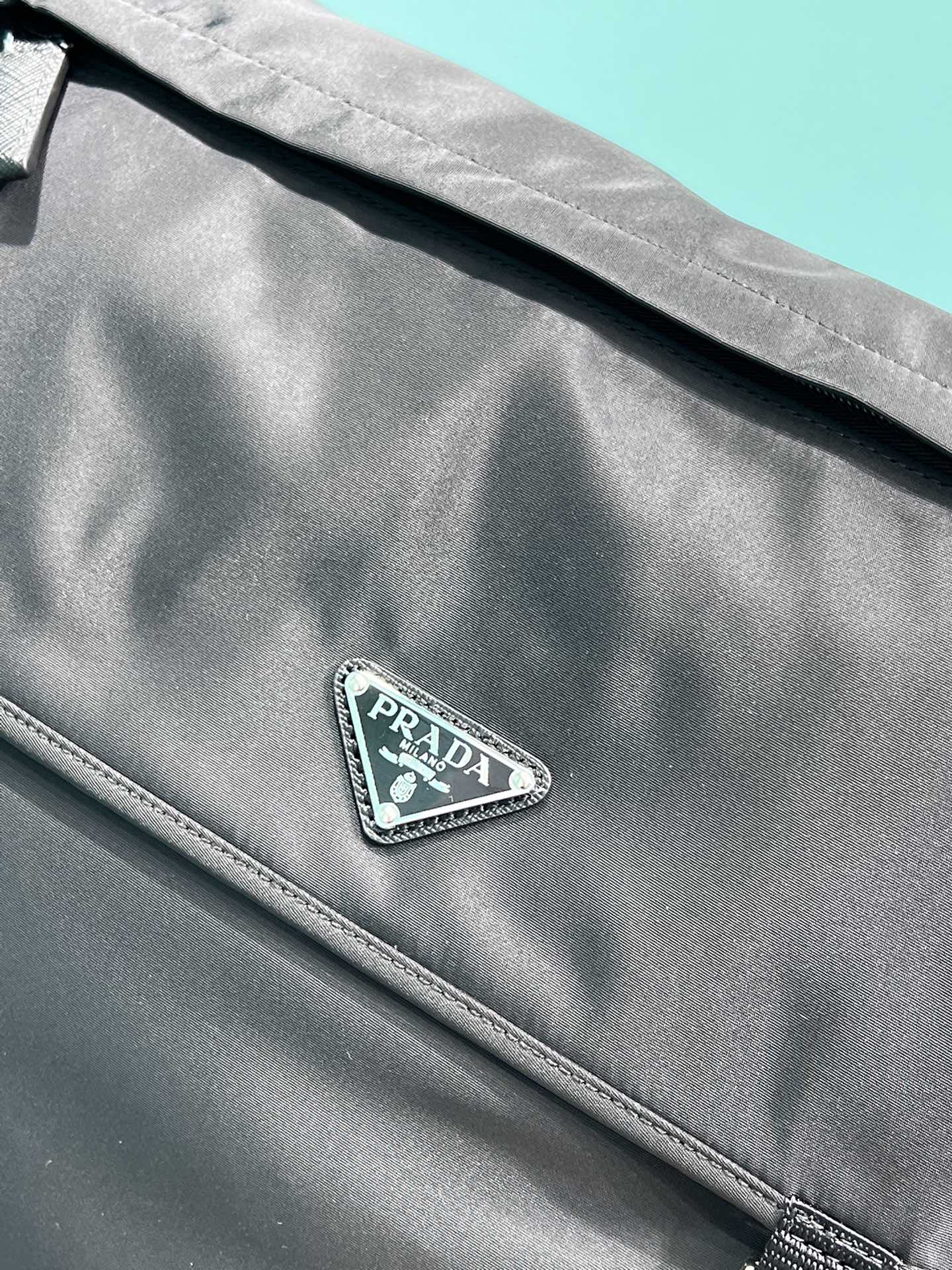 PRADA BAG