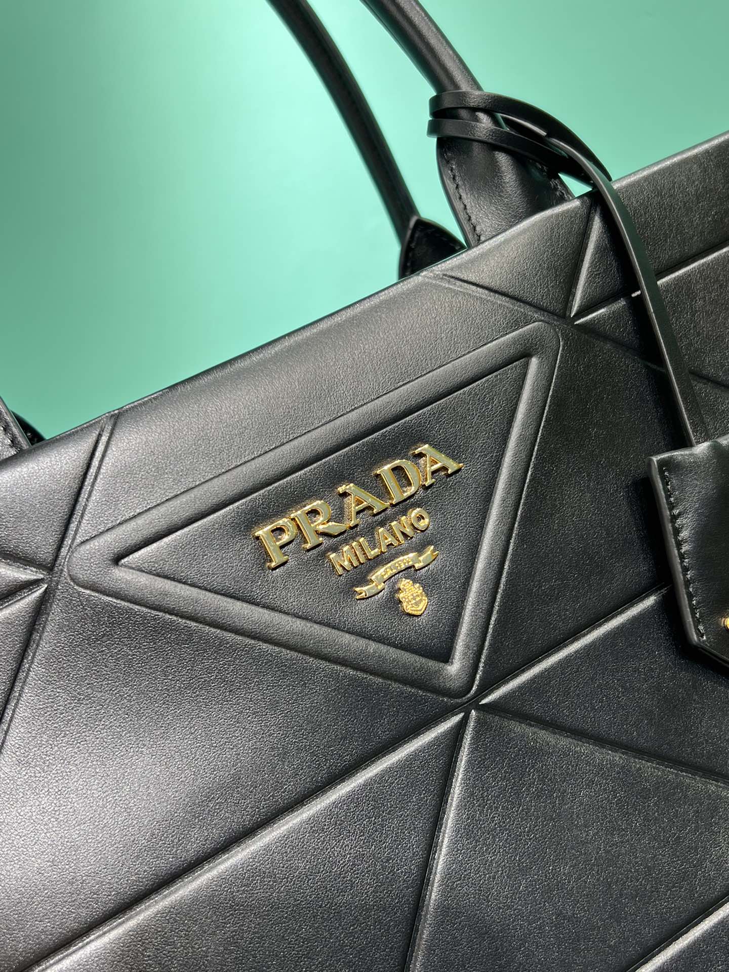 PRADA BAG